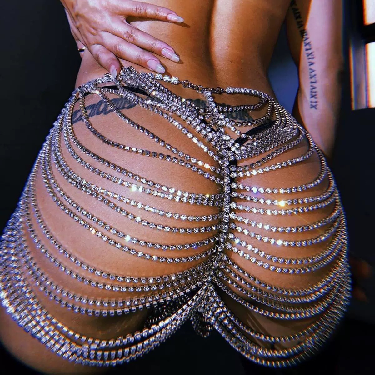 قطعة واحدة، سلسلة جسم نسائية ع - مراجعة Body Jewelry Art وسعره