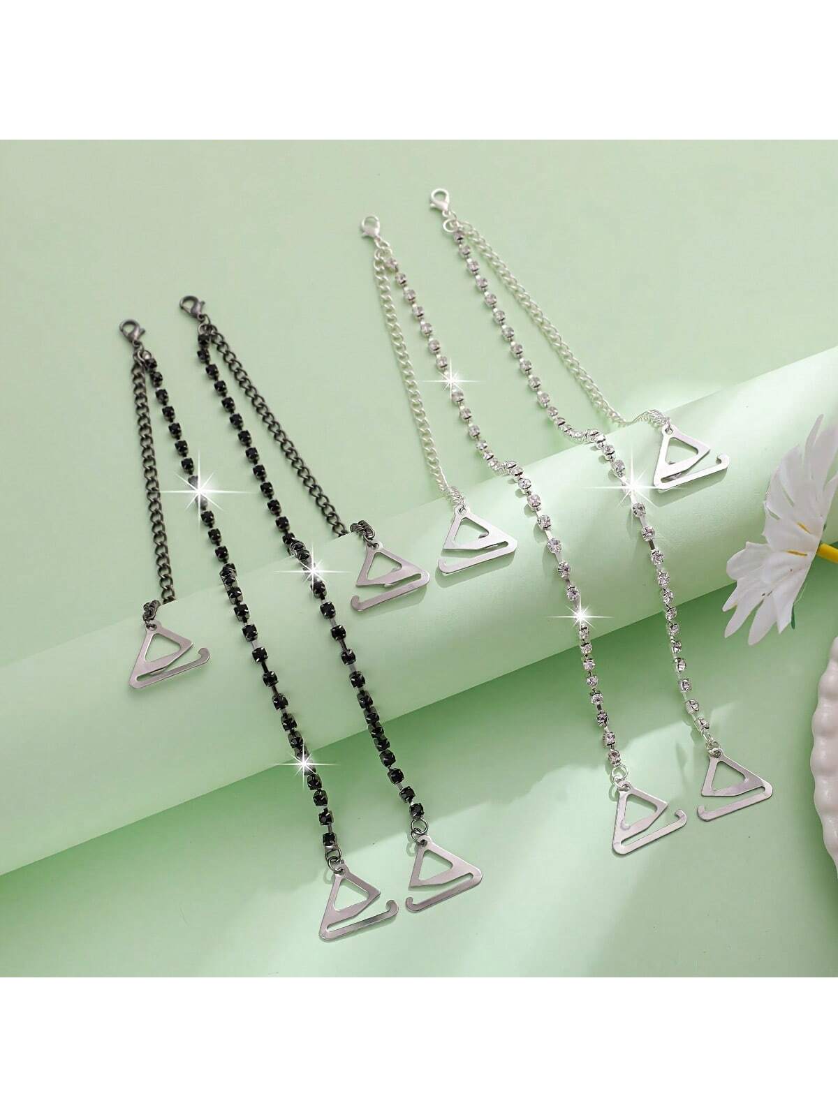 أشرطة حمالة صدر أنيقة قابلة لل - مراجعة Body Jewelry Bra وسعره