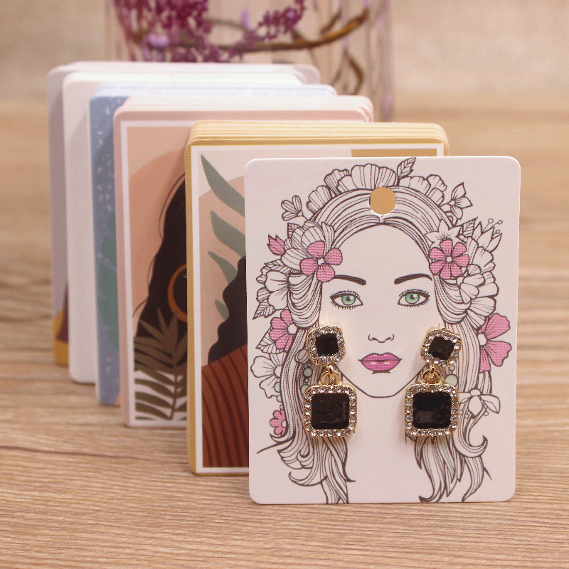 بطاقة حزمة مع الجمال رئيس استر - مراجعة Body Jewelry Display Case وسعره